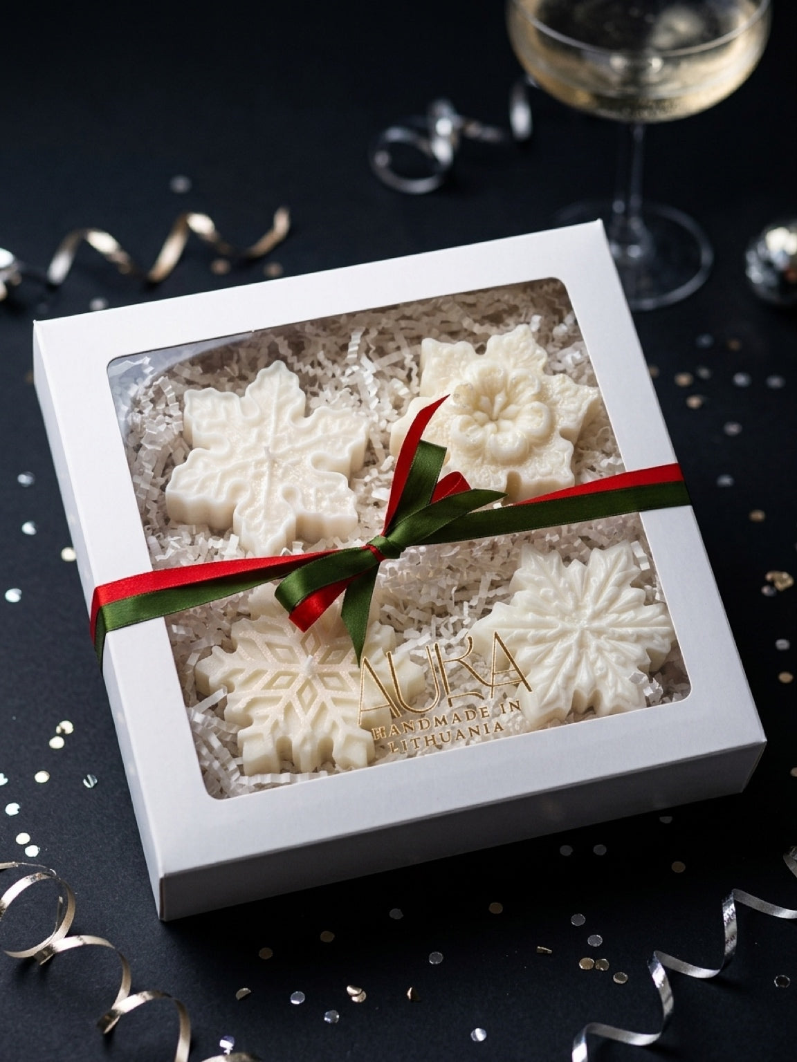 AURA Snow Box – 4 advento sojų vaško žvakės